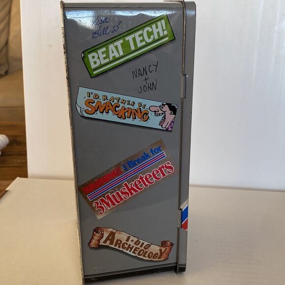 Vintage Tin Three Musketeers Candy School Locker Design Mars Inc. 1989 - Picture 8 of 16
